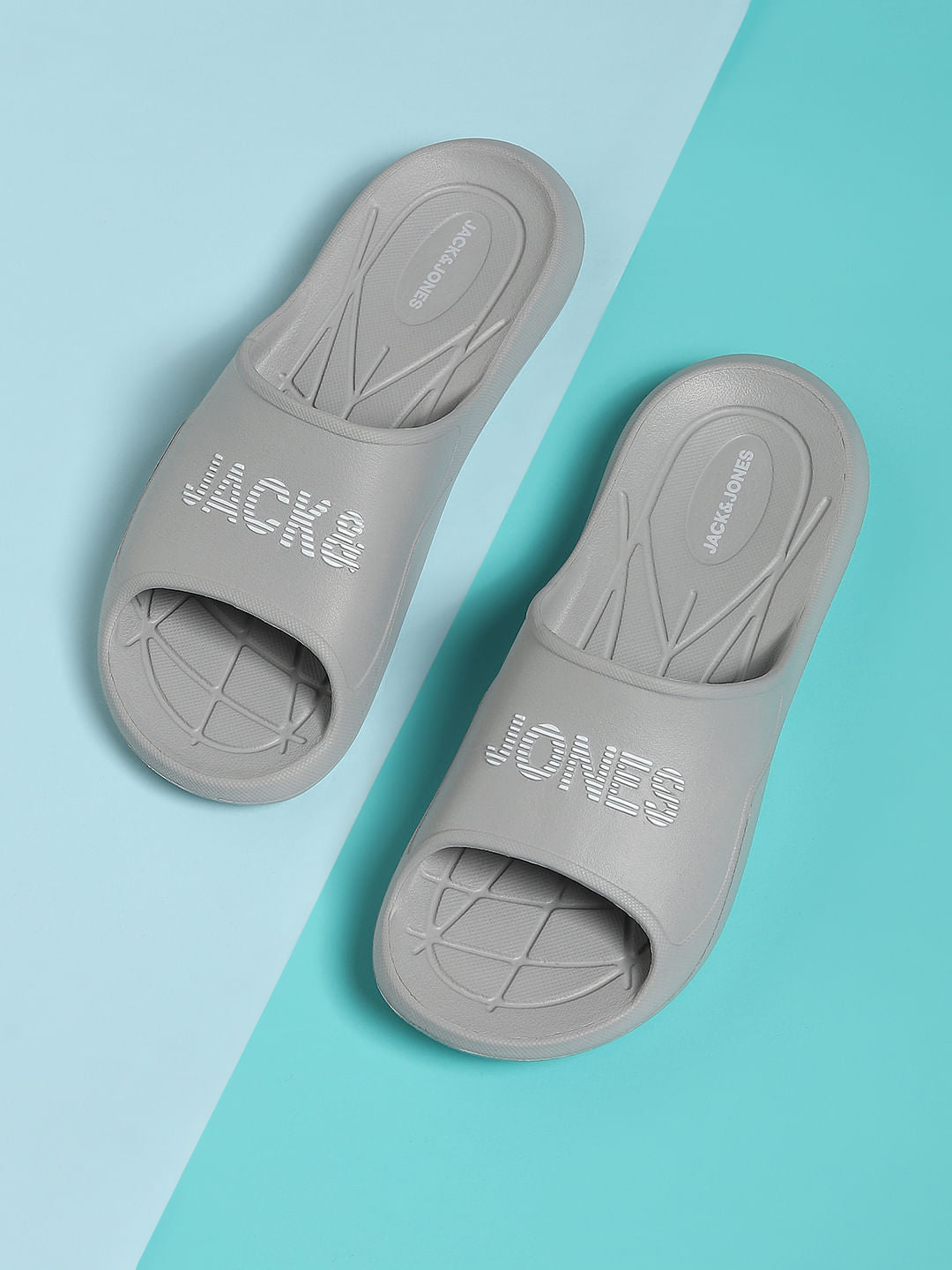 Light Grey Moulded Sliders